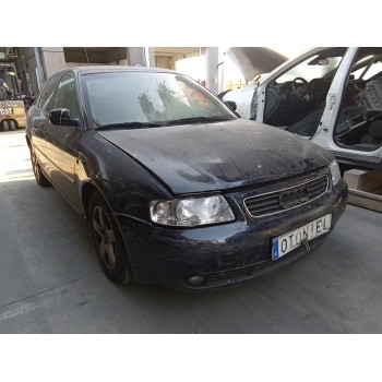 audi a3 (8l1) del año 2000