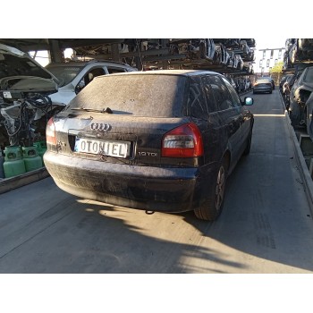 audi a3 (8l1) del año 2000