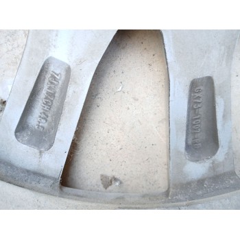 Recambio de llanta para jaguar xe portfolio awd referencia OEM IAM GX731007RB X1 17 PULGADAS