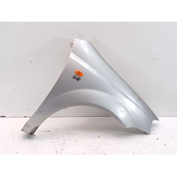 Recambio de aleta delantera derecha para daewoo kalos (klas) 1.4 referencia OEM IAM 96476574  