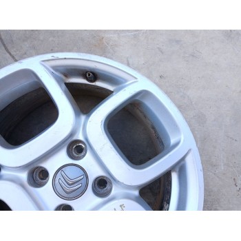 Recambio de llanta para citroën c4 cactus 1.2 thp 110 referencia OEM IAM 9802911977 X1 16 PULGADAS