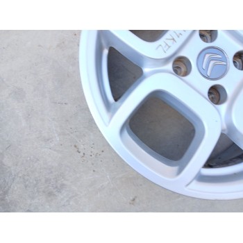 Recambio de llanta para citroën c4 cactus 1.2 thp 110 referencia OEM IAM 9802911977 X1 16 PULGADAS