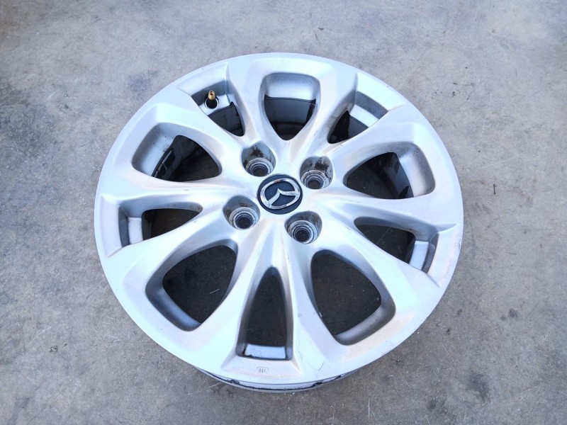 Recambio de llanta para mazda 2 hatchback (dl, dj) 1.5 skyactiv-g referencia OEM IAM 9965465550 X1 15 PULGADAS