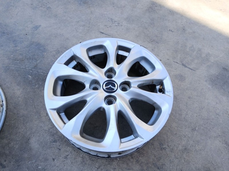 Recambio de llanta para mazda 2 hatchback (dl, dj) 1.5 skyactiv-g referencia OEM IAM 9965465550 X1 15 PULGADAS