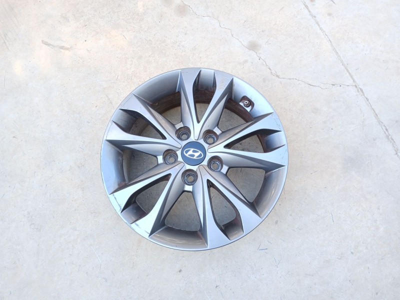 Recambio de llanta para hyundai ix35 1.7 crdi cat referencia OEM IAM 529102Y510 X1 16 PULGADAS