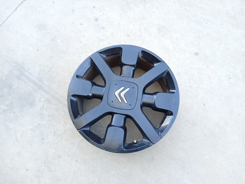 Recambio de llanta para citroën c4 cactus 1.6 bluehdi 100 referencia OEM IAM 9800494077 X1 17 PULGADAS
