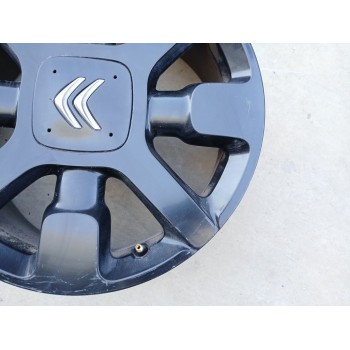Recambio de llanta para citroën c4 cactus 1.6 bluehdi 100 referencia OEM IAM 9800494077 X1 17 PULGADAS