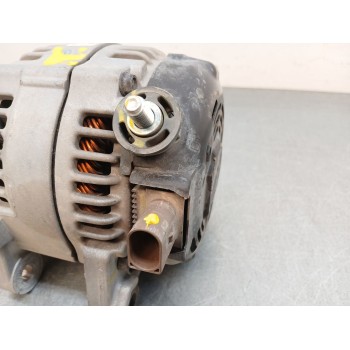 Recambio de alternador para hyundai tucson (tl, tle) 1.7 crdi referencia OEM IAM 373002A700  