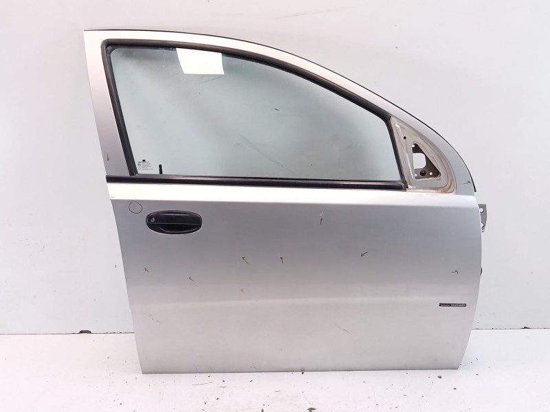 Recambio de puerta delantera derecha para daewoo kalos (klas) 1.4 referencia OEM IAM 96585328  