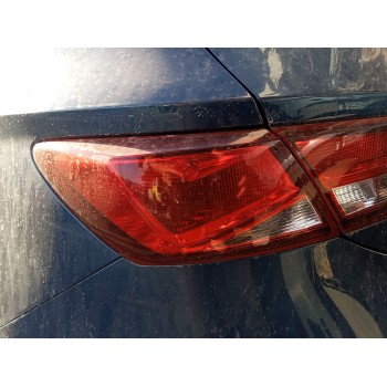 PILOTO TRASERO IZQUIERDO 5F0945095D 