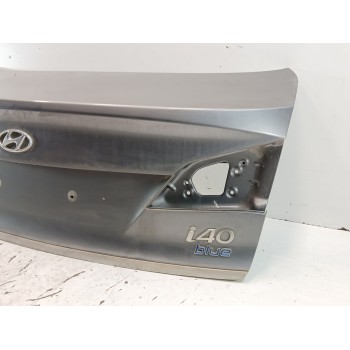 Recambio de tapa maletero para hyundai i40 premium referencia OEM IAM   .