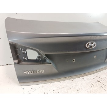 Recambio de tapa maletero para hyundai i40 premium referencia OEM IAM   .