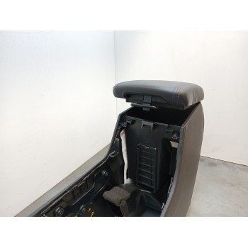 Recambio de apoyabrazos central para hyundai tucson (tl, tle) 1.7 crdi referencia OEM IAM 84610D7210TRY 84660D7000TRY 