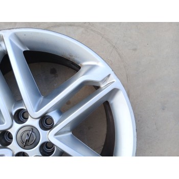 Recambio de llanta para opel mokka x excellence referencia OEM IAM 95016099 X1 19 PULGADAS