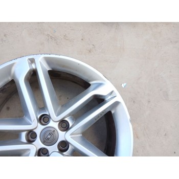 Recambio de llanta para opel mokka x excellence referencia OEM IAM 95016099 X1 19 PULGADAS