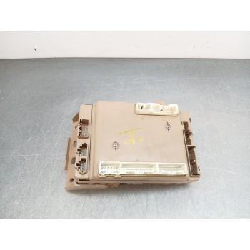 Recambio de caja reles / fusibles para subaru outback (b15) executive plus s awd referencia OEM IAM 82301al450  