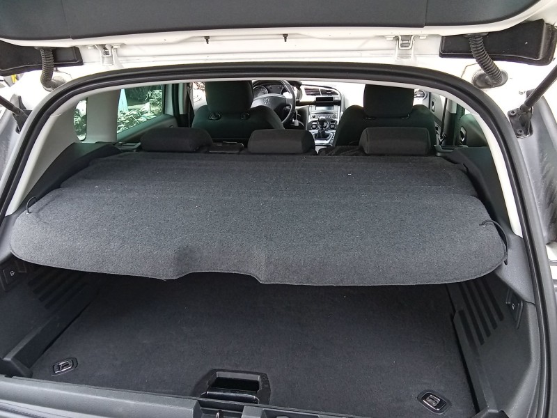 Recambio de bandeja trasera para peugeot 3008 i monospace (0u_) 1.6 hdi referencia OEM IAM 8337EL  