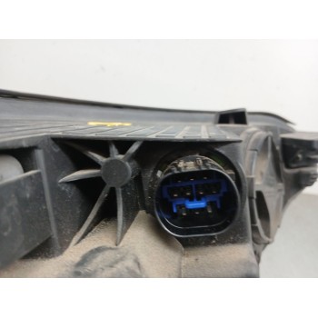 Recambio de faro izquierdo para kia stonic (yb) 1.4 cvvt referencia OEM IAM 92101H8400  