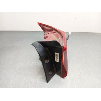 Recambio de piloto trasero derecho para kia stonic (yb) 1.4 cvvt referencia OEM IAM 92402H8400  