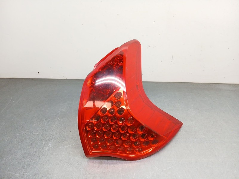 Recambio de piloto trasero derecho para peugeot 3008 i monospace (0u_) 1.6 hdi referencia OEM IAM 9683460780  