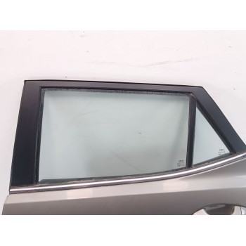 Recambio de puerta trasera izquierda para kia stonic (yb) 1.0 t-gdi referencia OEM IAM 77003H8400  