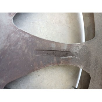 Recambio de llanta para audi a4 berlina (8e) 2.5 tdi (114kw) referencia OEM IAM KBA49158 X1 18 PULGADAS
