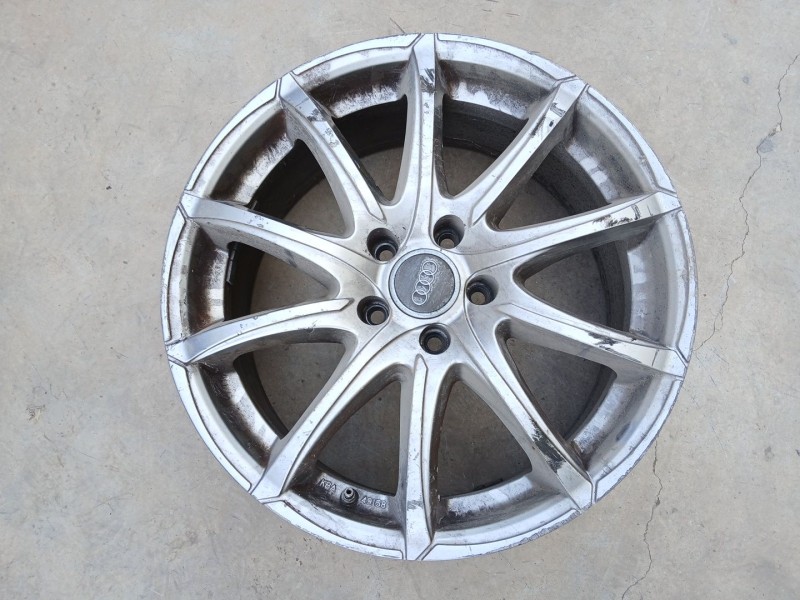 Recambio de llanta para audi a4 berlina (8e) 2.5 tdi (114kw) referencia OEM IAM KBA49158 X1 18 PULGADAS