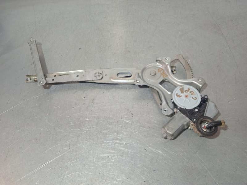 Recambio de elevalunas trasero derecho para toyota prius (nhw30) advance referencia OEM IAM 8571047080 ELECTRICO 5 PINES 