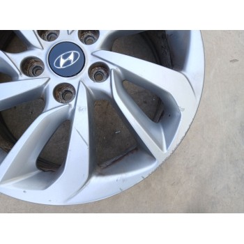 Recambio de llanta para hyundai tucson 25 aniversario 4x2 referencia OEM IAM 52910D7210 X1 17 PULGADAS