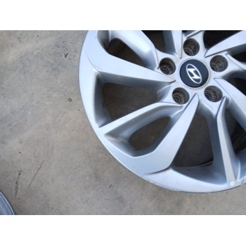 Recambio de llanta para hyundai tucson 25 aniversario 4x2 referencia OEM IAM 52910D7210 X1 17 PULGADAS