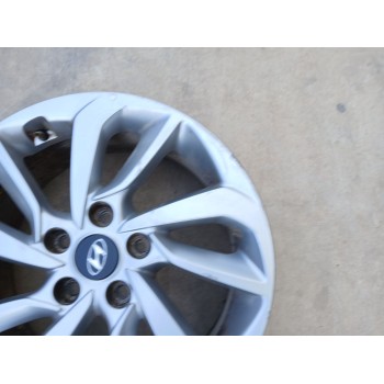 Recambio de llanta para hyundai tucson 25 aniversario 4x2 referencia OEM IAM 52910D7210 X1 17 PULGADAS