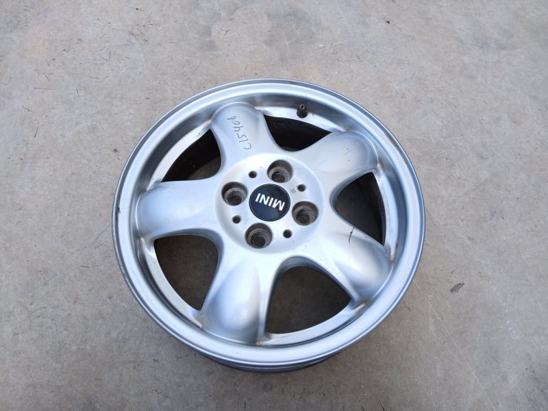 Recambio de llanta para bmw r56 cooper referencia OEM IAM 6768498 X1 15 PULGADAS