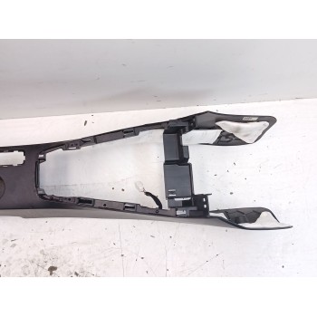 Recambio de apoyabrazos central para kia stonic (yb) 1.4 cvvt referencia OEM IAM 84611h8100  