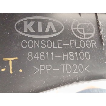Recambio de apoyabrazos central para kia stonic (yb) 1.4 cvvt referencia OEM IAM 84611h8100  