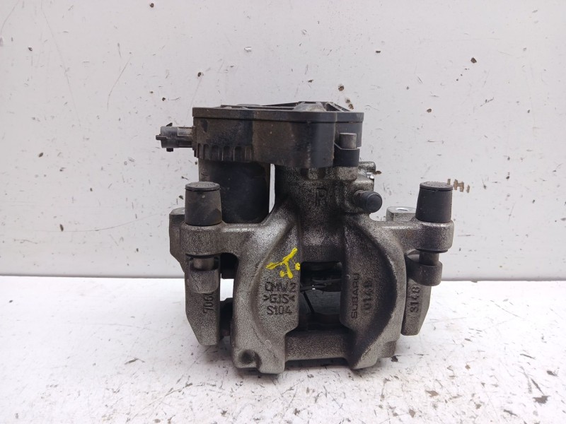 Recambio de pinza freno trasera derecha para subaru outback (b15) executive plus s awd referencia OEM IAM 26620al020  