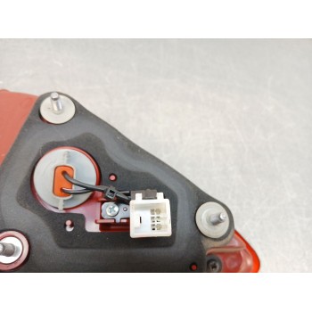 Recambio de piloto trasero izquierdo interior para kia stonic (yb) 1.0 t-gdi referencia OEM IAM 92403H8400  