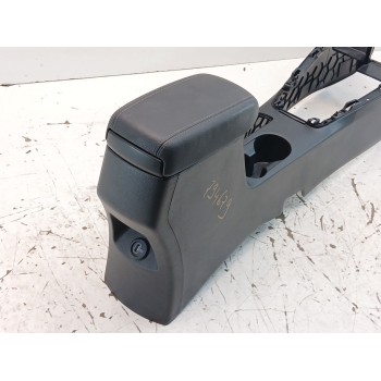 Recambio de apoyabrazos central para kia stonic (yb) 1.0 t-gdi referencia OEM IAM 84611h8100  