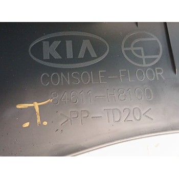Recambio de apoyabrazos central para kia stonic (yb) 1.0 t-gdi referencia OEM IAM 84611h8100  