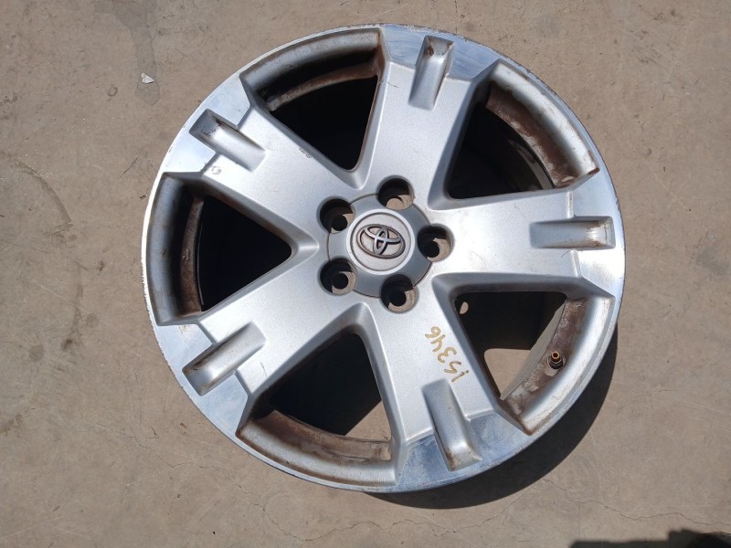 Recambio de llanta para toyota rav 4 (a3) 2.2 d-cat referencia OEM IAM 4261142270 X1 18 PULGADAS