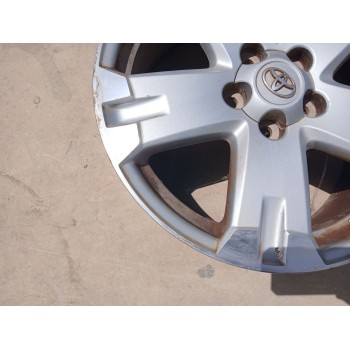 Recambio de llanta para toyota rav 4 (a3) 2.2 d-cat referencia OEM IAM 4261142270 X1 18 PULGADAS