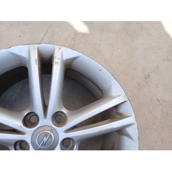 Recambio de llanta para opel insignia berlina sport 4x4 referencia OEM IAM 03UYD X1 18 PULGADAS