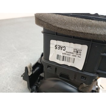 Recambio de aireador central para kia stonic (yb) 1.0 t-gdi referencia OEM IAM 84740h8aeofhs  