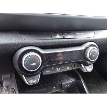 Recambio de mando climatizador para kia stonic (yb) 1.0 t-gdi referencia OEM IAM 8420qkj059 97250h8420 