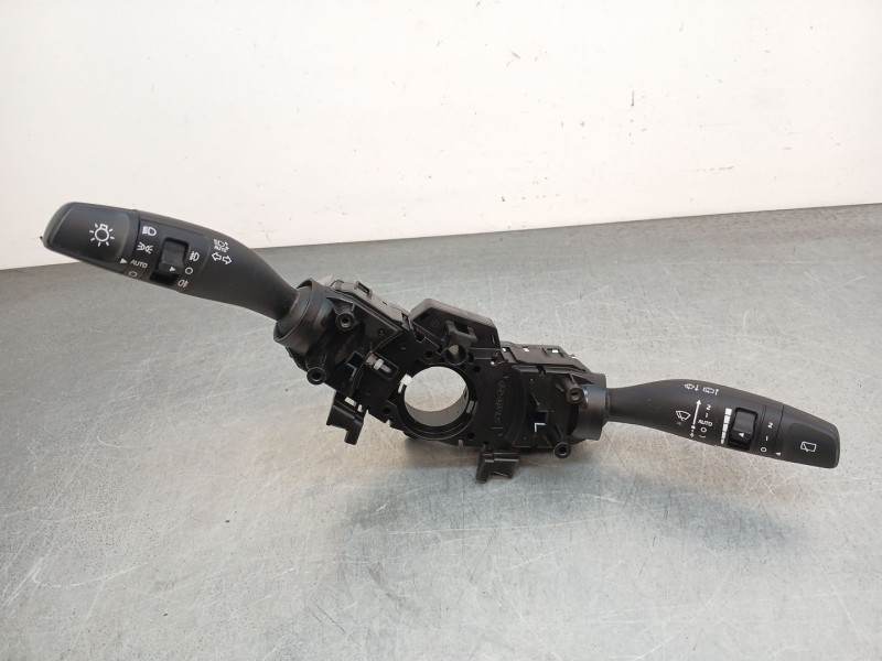 Recambio de mando multifuncion para kia stonic (yb) 1.0 t-gdi referencia OEM IAM 93404d4962  