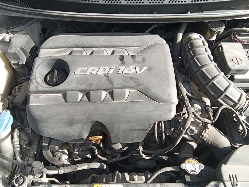 Recambio de motor completo para kia cee´d (jd) 1.4 crdi 90 referencia OEM IAM d4fc  