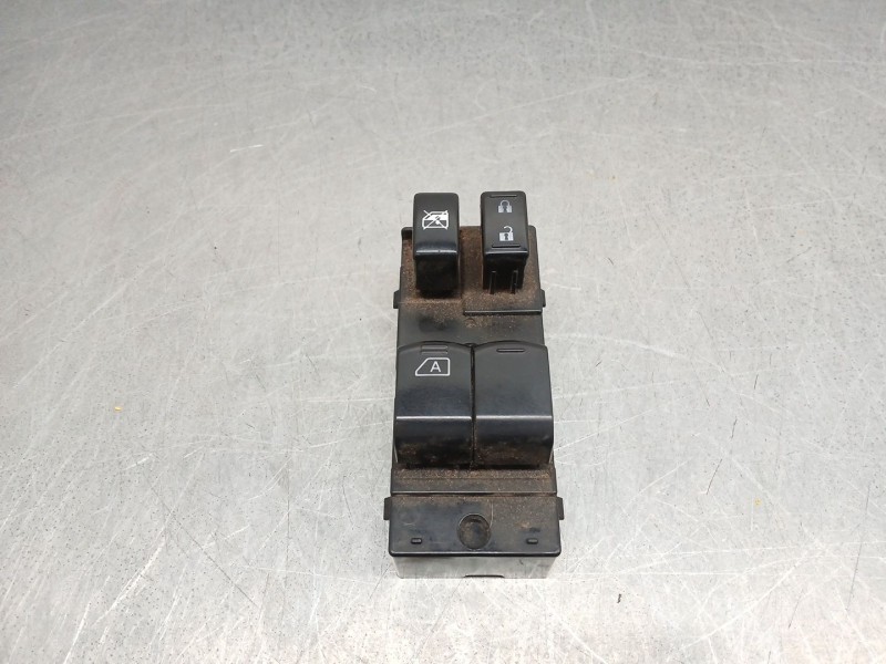 Recambio de mando elevalunas delantero izquierdo para nissan micra iv (k13k, k13kk) 1.2 referencia OEM IAM   