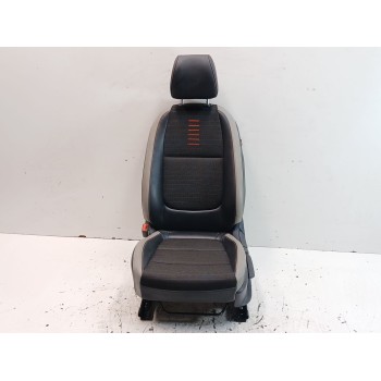 ASIENTO DELANTERO IZQUIERDO 