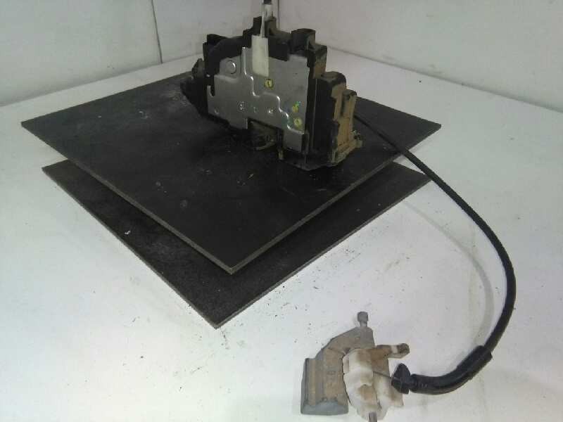 Recambio de cerradura puerta delantera derecha para renault modus confort dynamique referencia OEM IAM   4 PINS