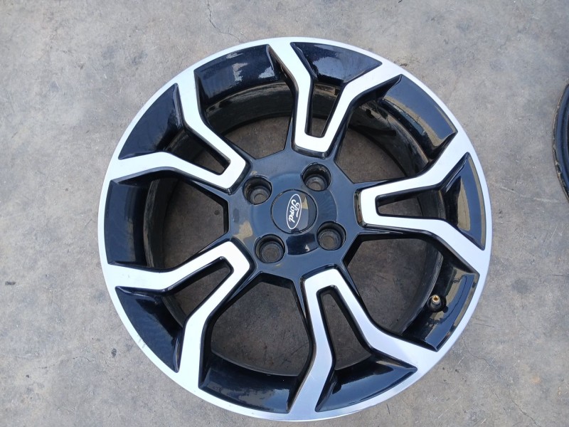 Recambio de llanta para ford ecosport 1.0 ecoboost referencia OEM IAM MN1J1007AA X1 17 PULGADAS