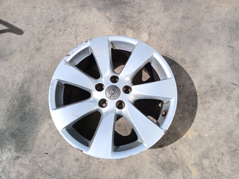 Recambio de llanta para opel astra j gtc 1.4 (08) referencia OEM IAM 13312747 X1 18 PULGADAS